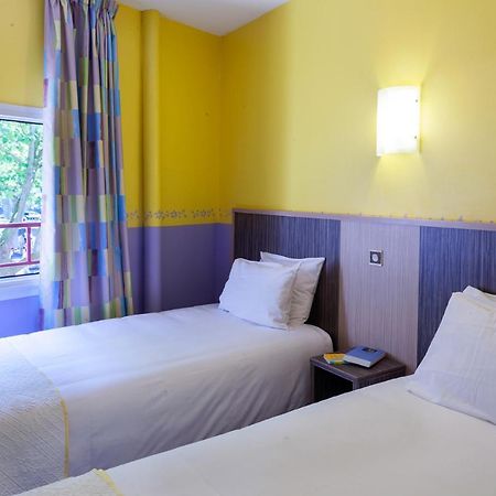 Brit Hotel Le Lion D'Or Σινόν Εξωτερικό φωτογραφία