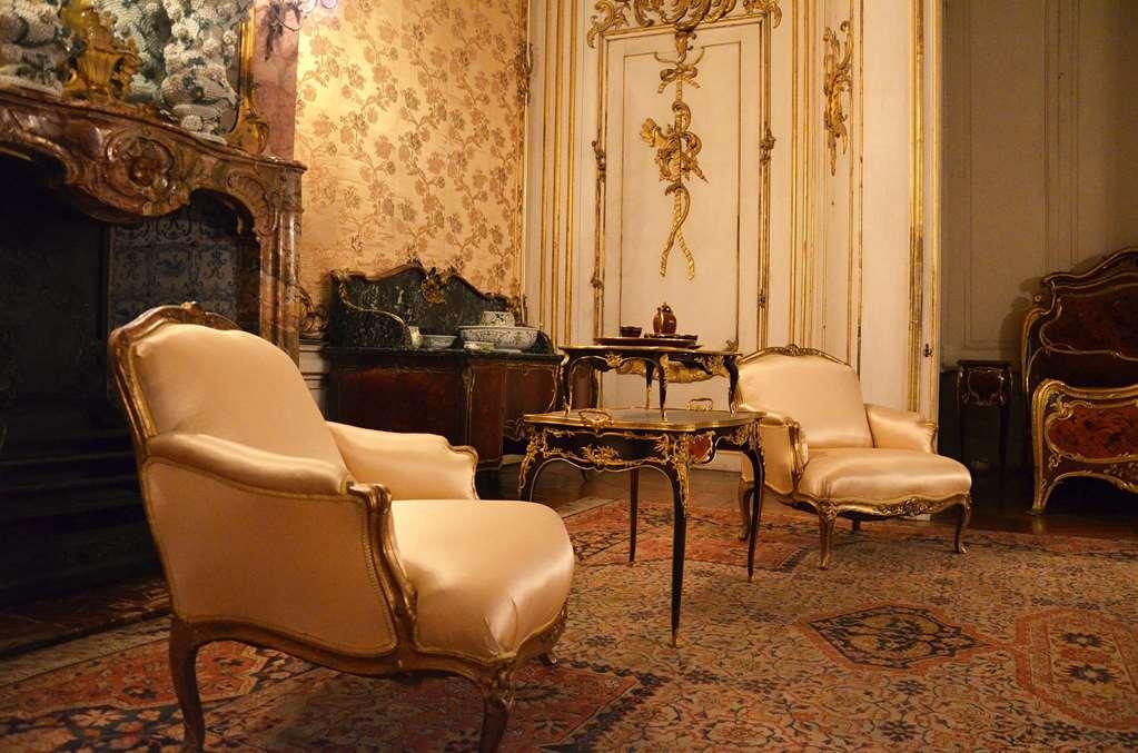 Brit Hotel Le Lion D'Or Σινόν Δωμάτιο φωτογραφία