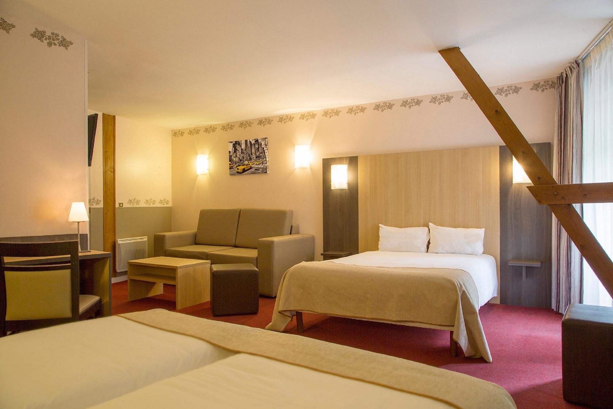 Brit Hotel Le Lion D'Or Σινόν Εξωτερικό φωτογραφία