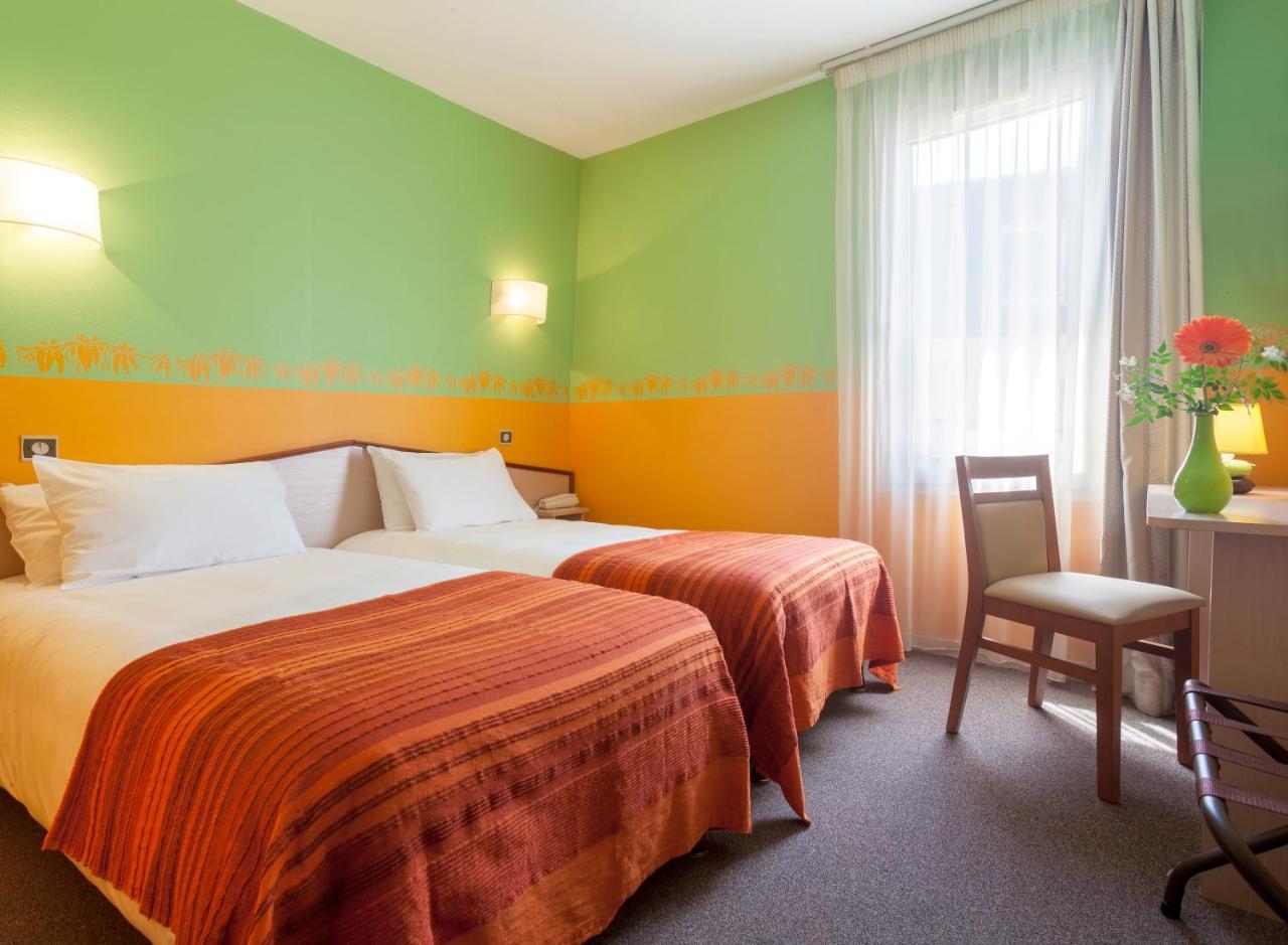 Brit Hotel Le Lion D'Or Σινόν Εξωτερικό φωτογραφία